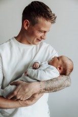 moniek-van-ommen-photos-newborn-lifestyleshoot